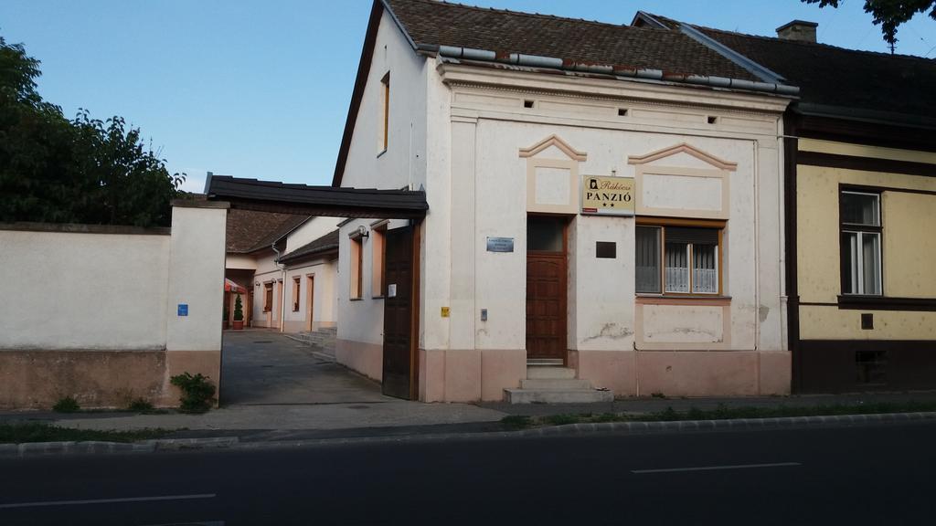 Rakoczi Panzio Hotel Debrecen Luaran gambar