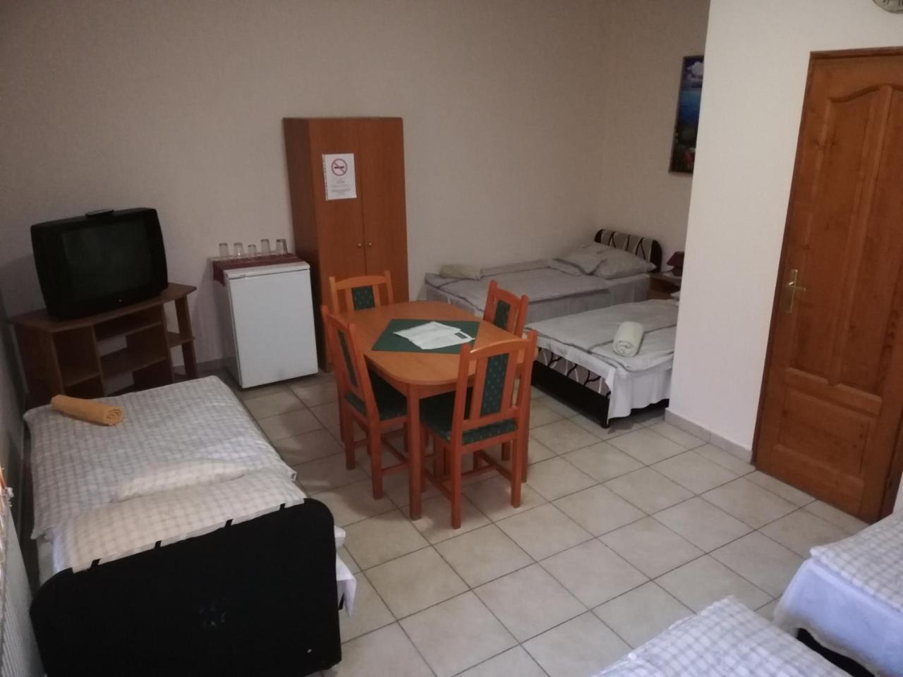 Rakoczi Panzio Hotel Debrecen Luaran gambar