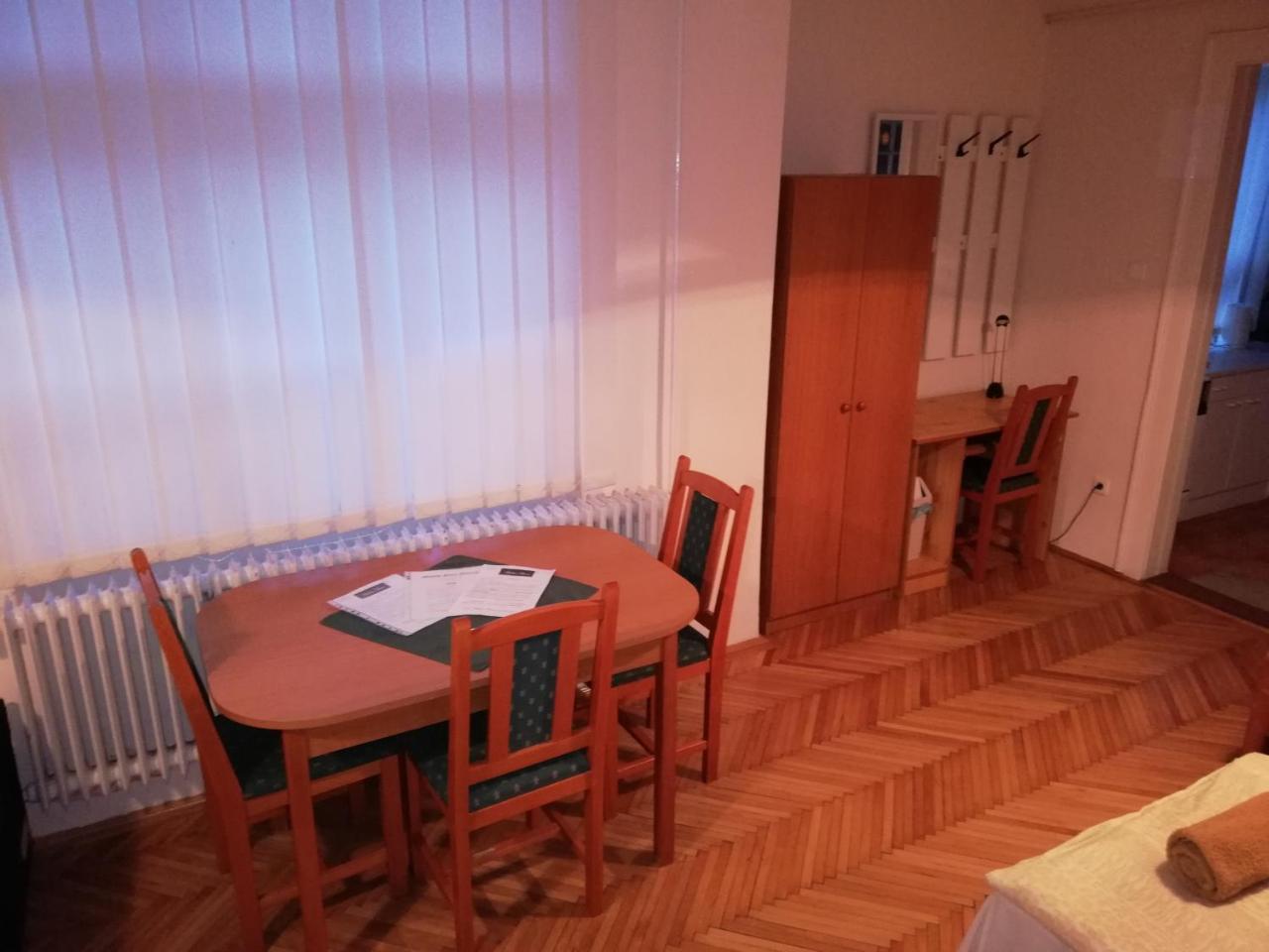 Rakoczi Panzio Hotel Debrecen Luaran gambar